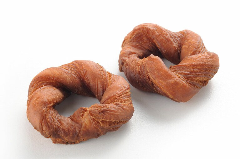 「ビスケットドーナツ」180円／アンデルセン(エキュート東京)