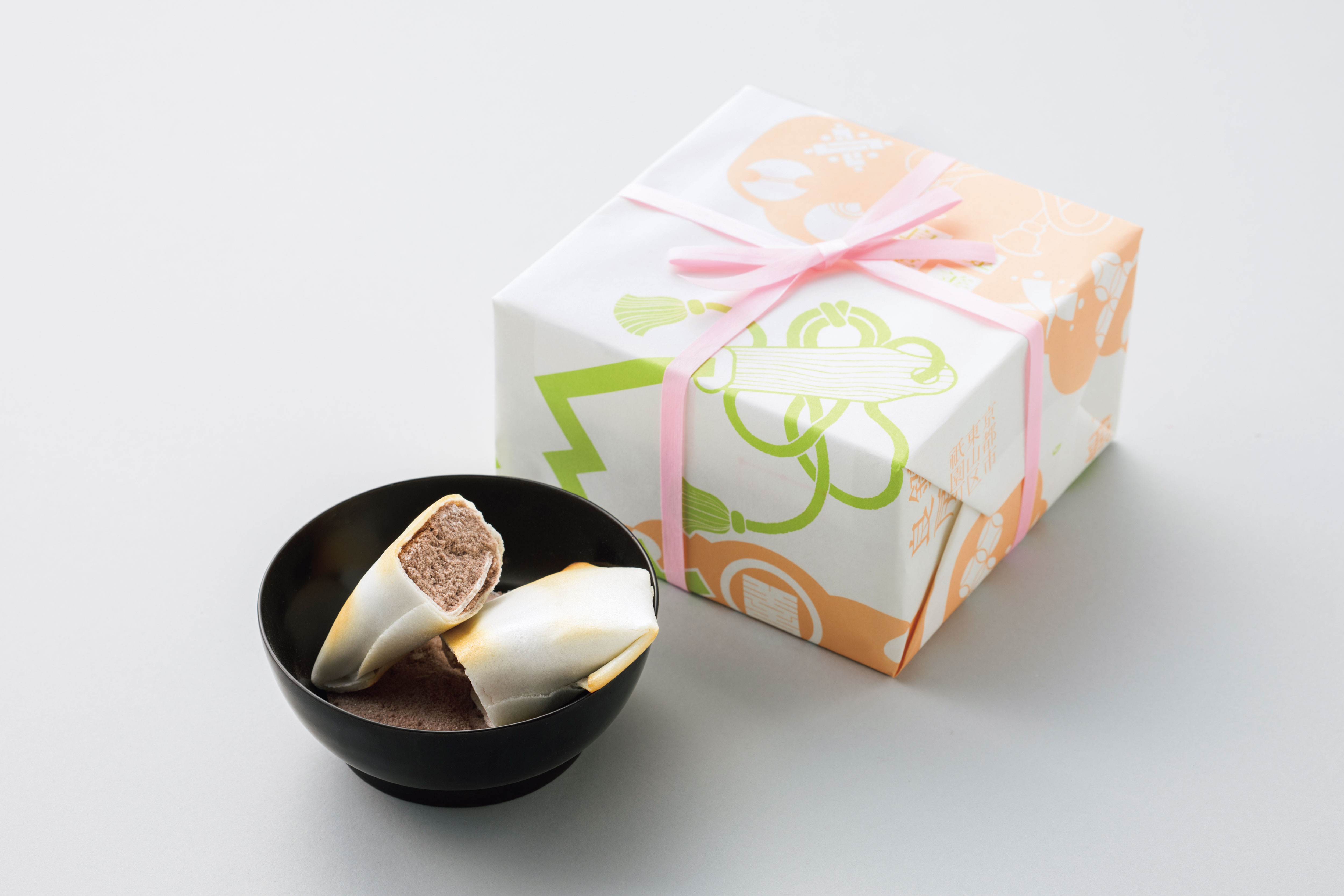 烏帽子しるこ 5個セット 2,500円／鍵善良房