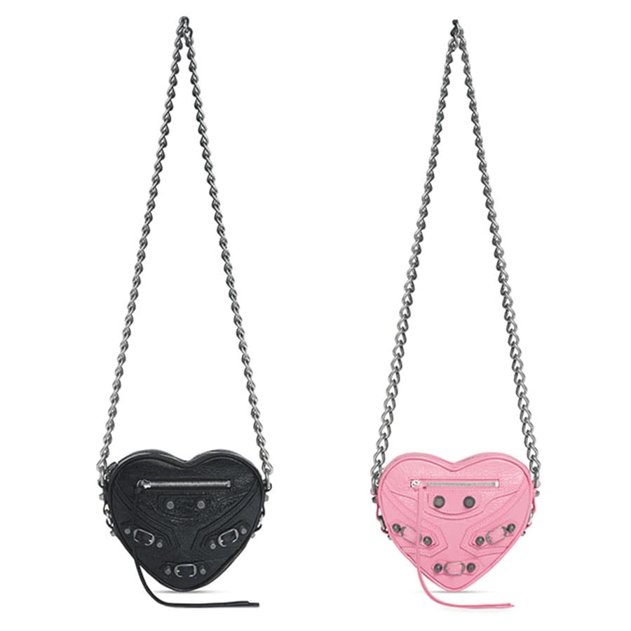 一点投入でコーデが一気に春めく！ バレンシアガハート形ミニバッグ  