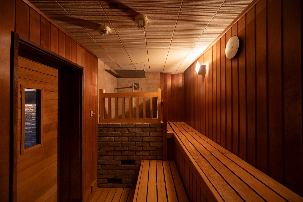 サウナはオートロウリュつき（16:00～22:00の間、30分ごと）。