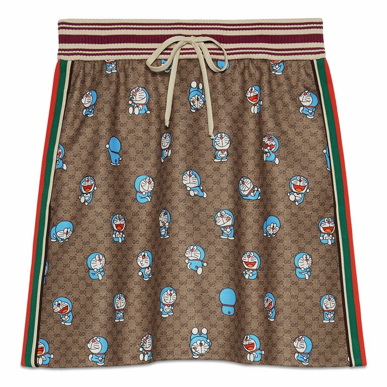 スカート 90,000円。©Fujiko-Pro