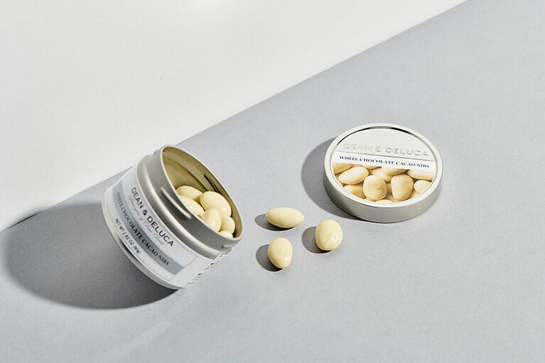 ホワイトチョコレートカカオニブ 1,188円。