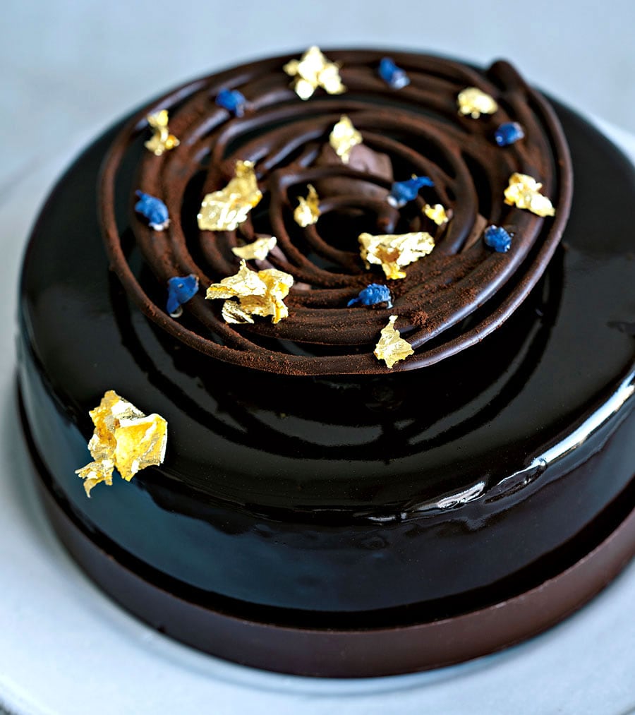 チョコレート＆アールグレイケーキ by Esterre 直径12cm 6,480円／パレスホテル東京「エステール」