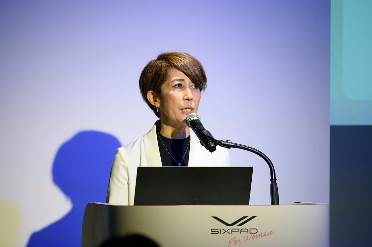 司会進行を務めた、株式会社MTG 上席執行役員 WELLNESS事業本部 本部長 石谷桂子さん。