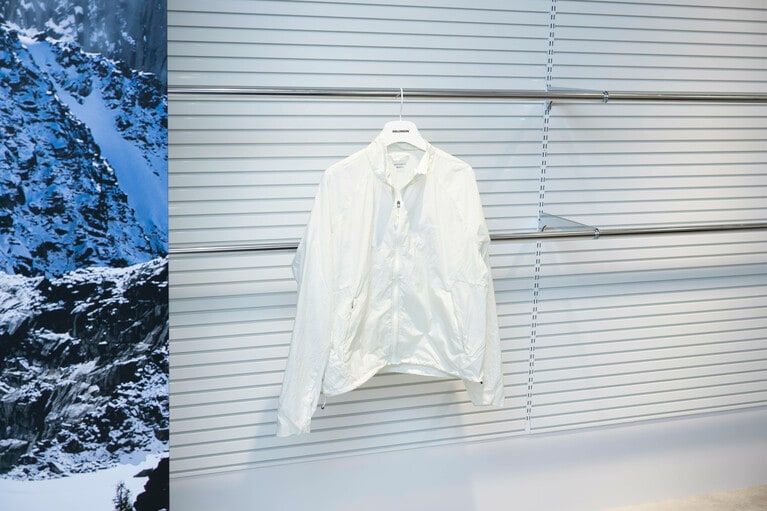 SHKOUT FLY／SALOMON