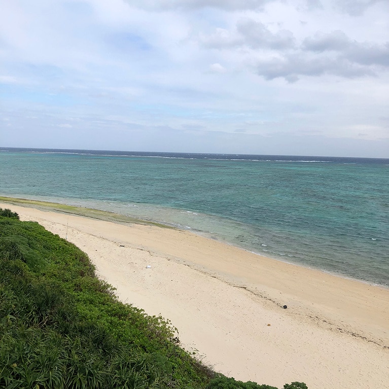 お浜ビーチは泳ぐというより、眺望系。