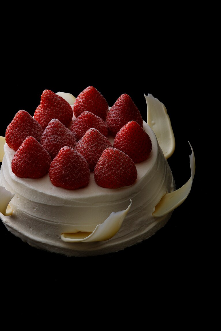 パレスホテル東京「ガトー オゥ フレーズ」6,400円。