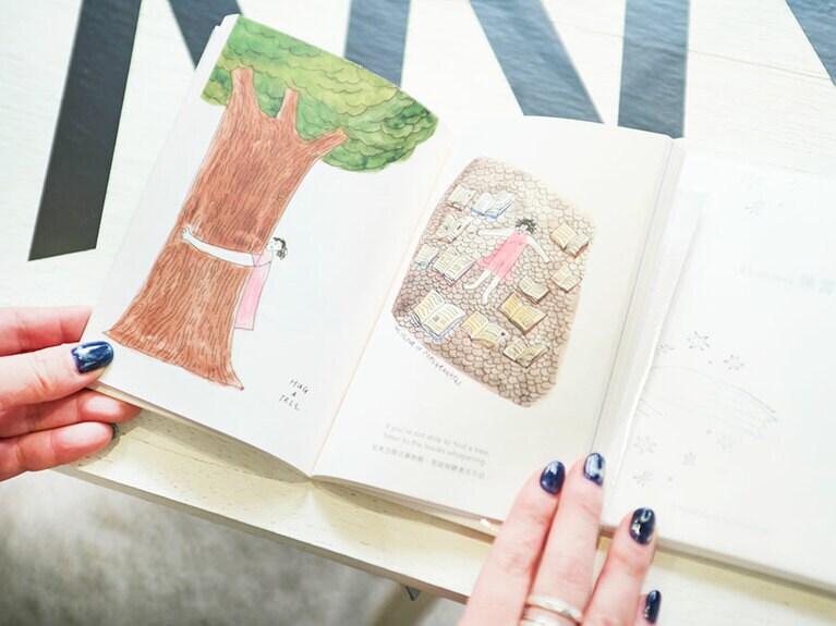 人気の本『練習』360元。／朋丁（ポン ディン）