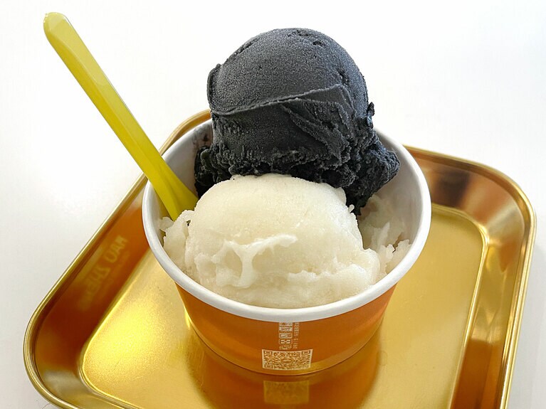 アルコールを含んでいないノーマルジェラートのダブルは150元、アルコールを含んだジェラートのダブルまたはアルコールを含んだジェラートとノーマルのダブルの場合は170元となります。　初出：2024年10月1日