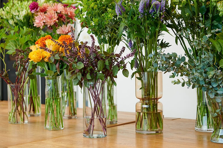 花屋さんに行ったら、水がキレイかどうかをチェック！