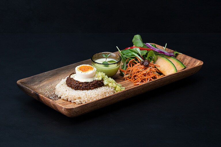 メロン専門店のキーマカレー 980円。