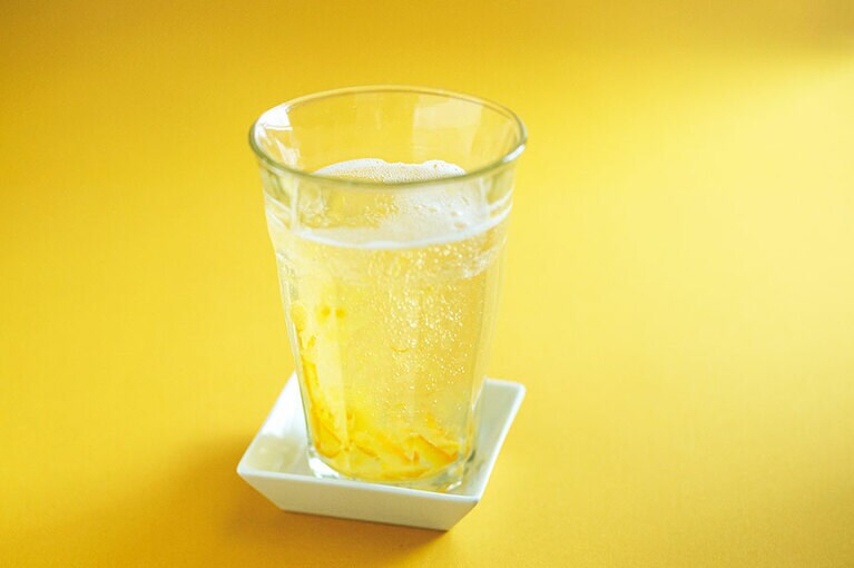 オレンジジャスミンティーソーダ。マーマレードを使います。