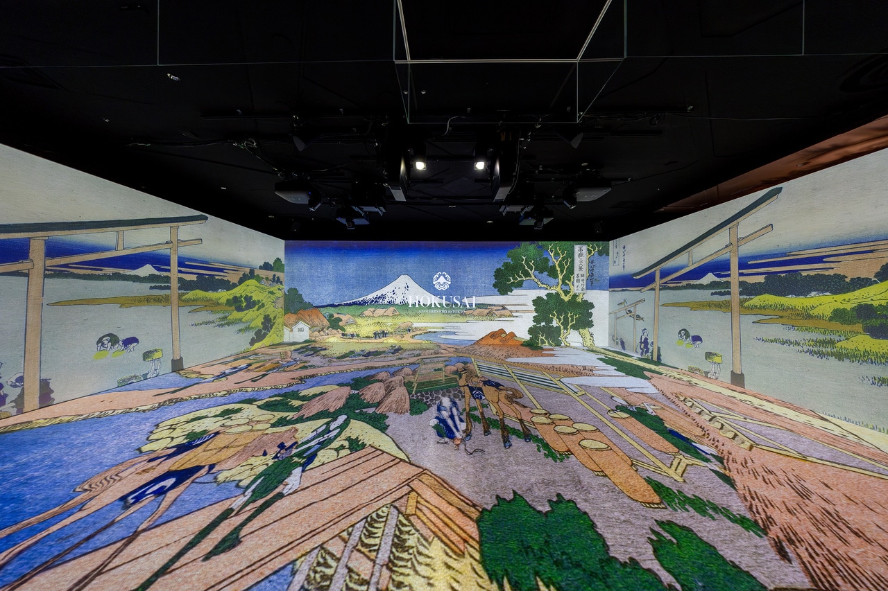 東急プラザ渋谷にて開催中の『HOKUSAI : ANOTHER STORY in TOKYO』。2025年6月1日（日）まで。　作品画像：©Ars Techne.corp　原作品所蔵元：山梨県立博物館