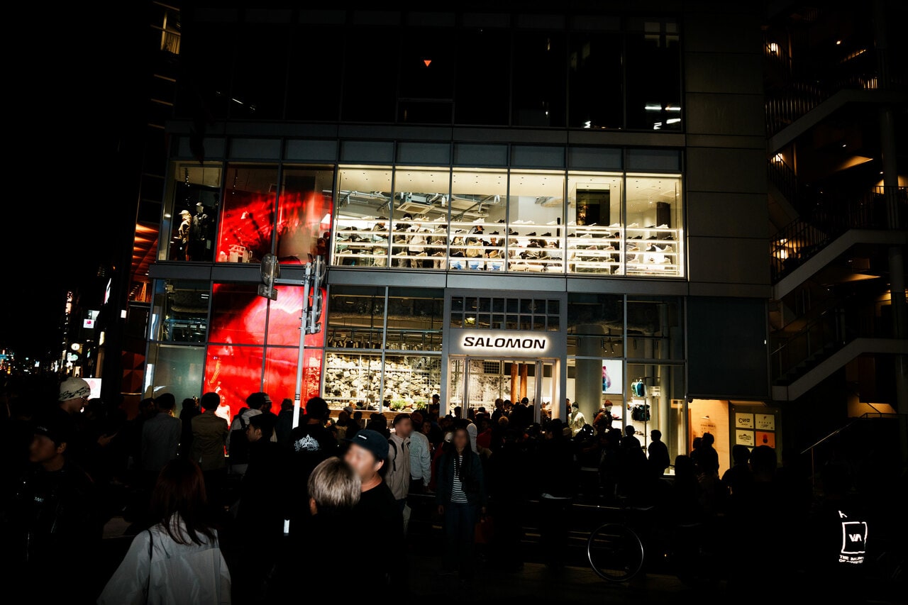 サロモンストア 東京 渋谷。