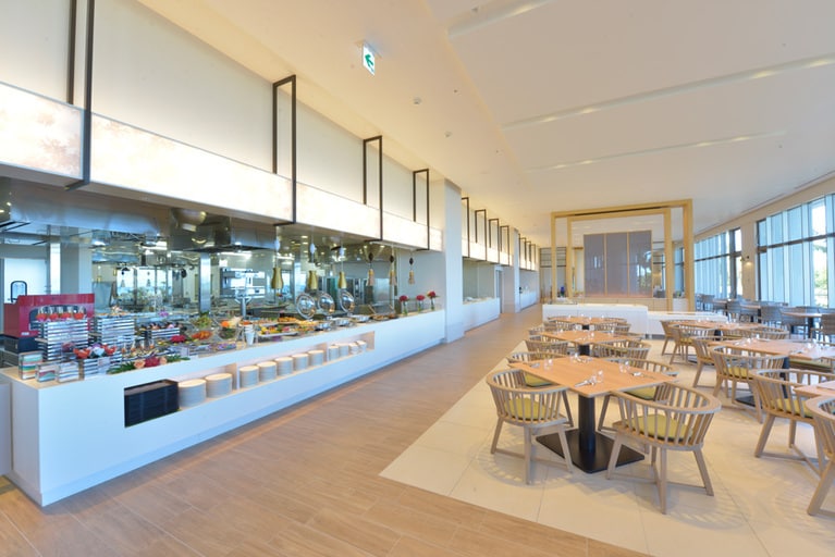 オールデイダイニング「シリウス」。