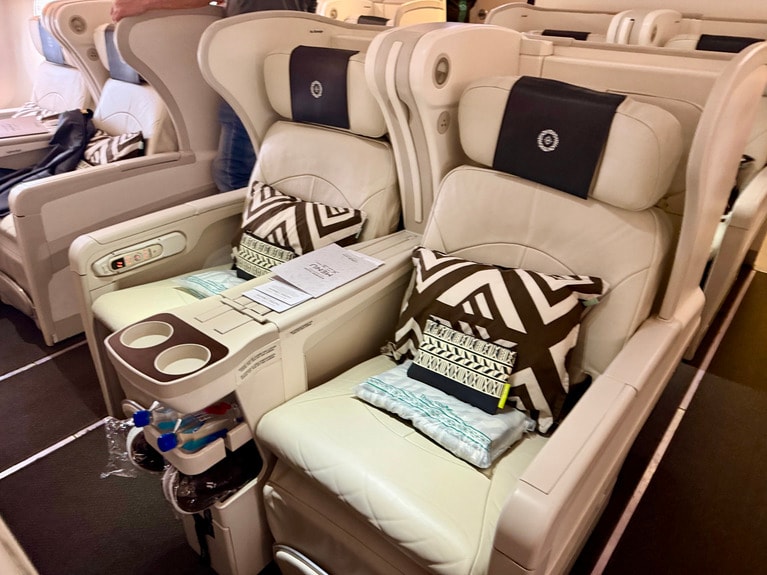 ゆとりある空間に広がる24席のビジネスクラス。©︎Fiji Airways