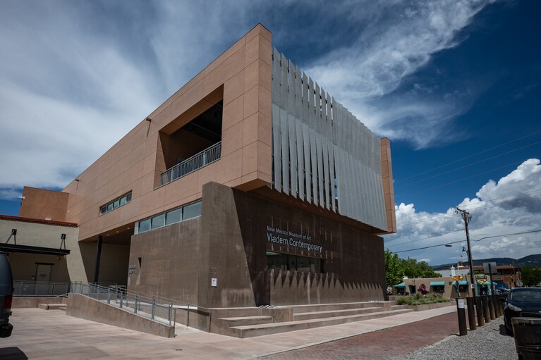 【Vladem Contemporary】10:00-17:00（金～19:00） 無休　※11～4月は10:00～17:00　月曜休館　料金／大人12ドル　www.nmartmuseum.org