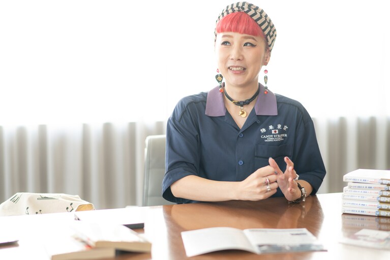 岡村トモ子さん。