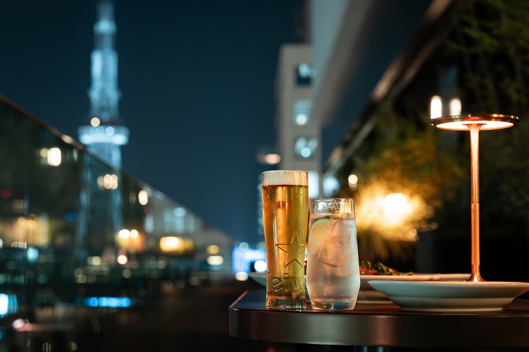 「泡と風のテラスプラン」1名4,800円（90分制）。要予約。開催期間は、2025年9月30日（火）まで。