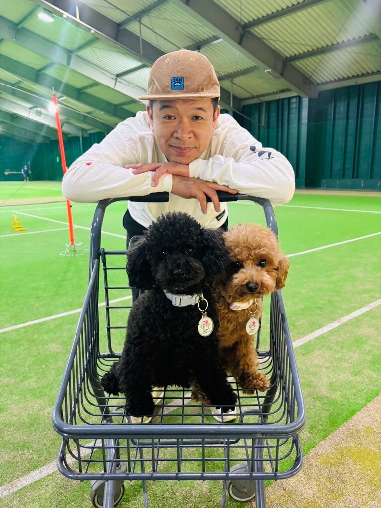 みんな犬ばかり見ている。