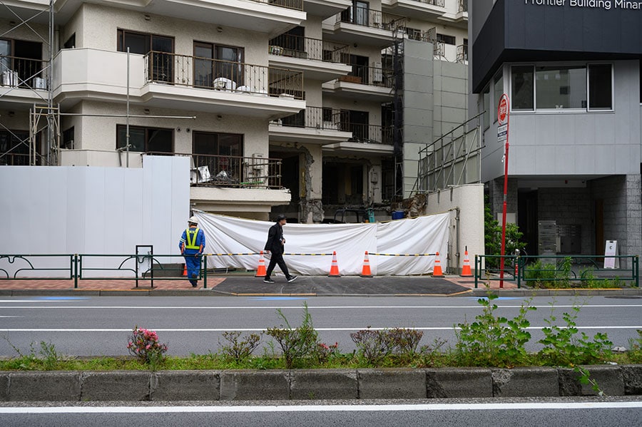 松本さんが小学校6年生まで過ごした“生家”の跡地は、解体工事が行われていた。