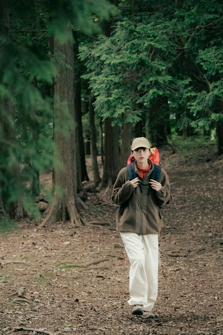 宝登山は標高497.1メートルで、表参道コースなら1時間で登頂。ビギナーにもトライしやすいハイキングコースです。