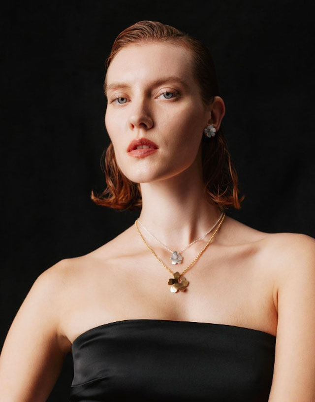 マリメッコとのコラボコレクションの新作ビジュアルより。