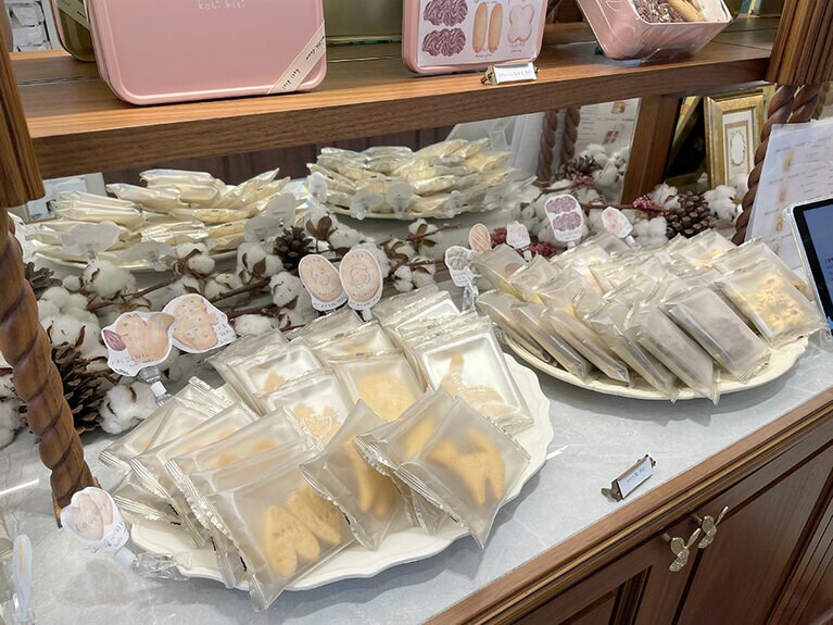 バラ売りコーナー。宿泊先で試食してみてはいかがでしょうか？