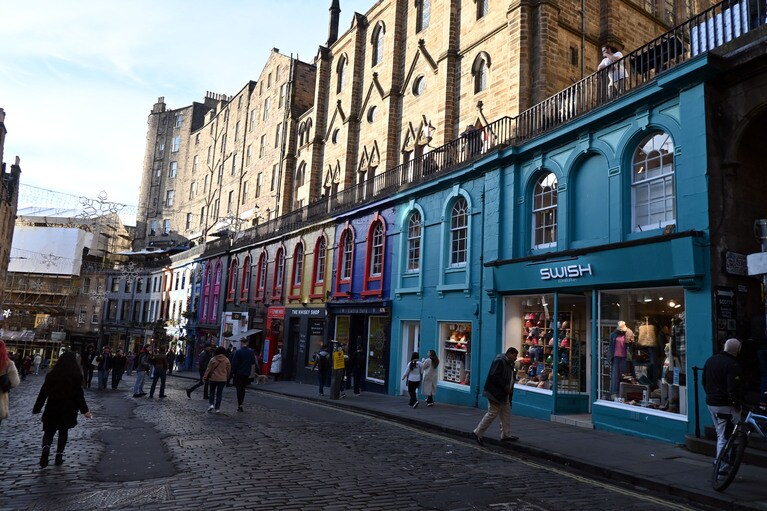 ファンタジーの舞台にふさわしいヴィクトリア・ストリート。