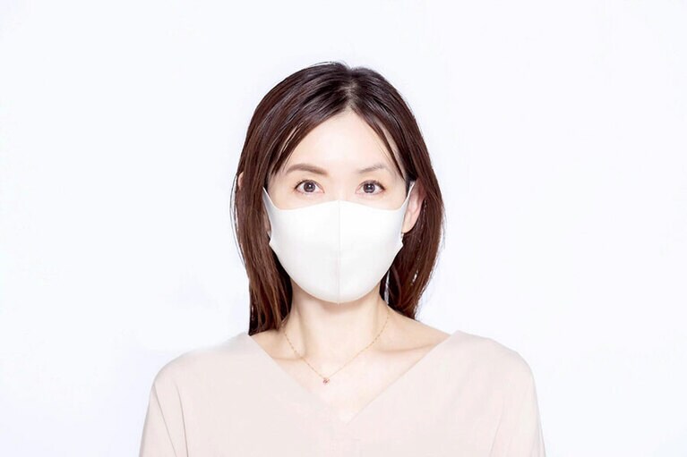 向かって左が完成形です。めちゃくちゃ自然！　しかも良い形です！