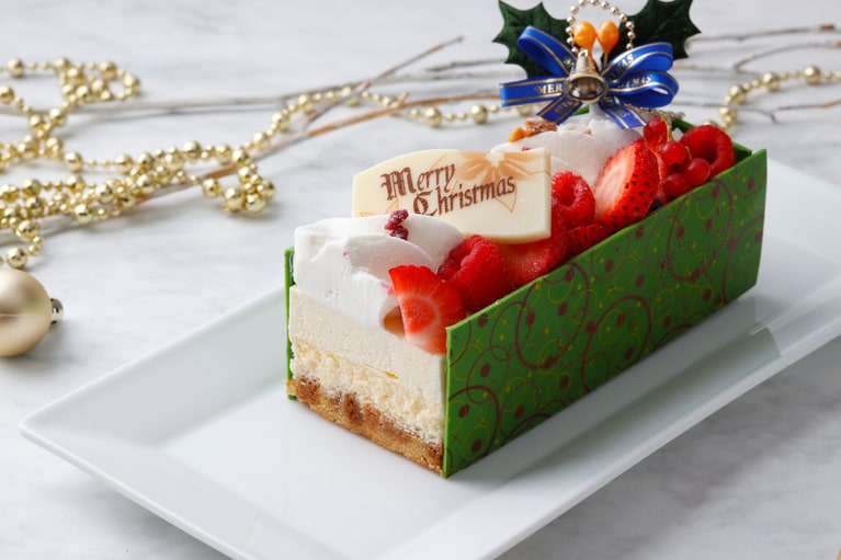 新作「ネージュ・ブランシュ」（限定40個）8,000円。7cm×20cm×高さ10cm。