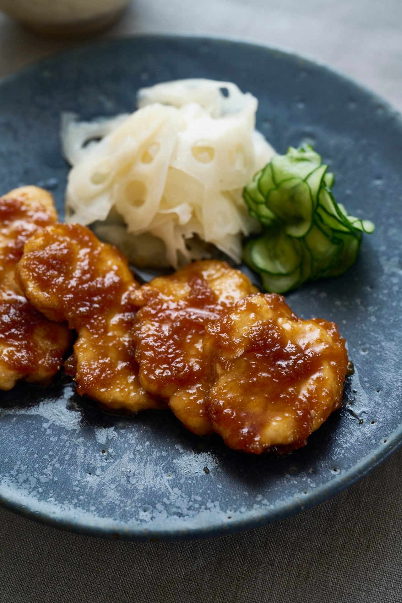 鶏むね肉のしょうが焼き。