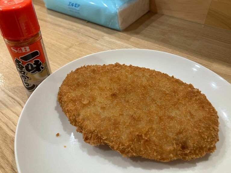  デカい肉コロッケも絶品だった