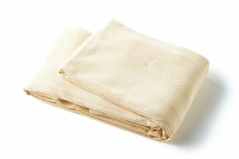 オーガニック・コットン・ブランケット 168×229cm 10,890円／L.L.Beanカスタマーサービスセンター