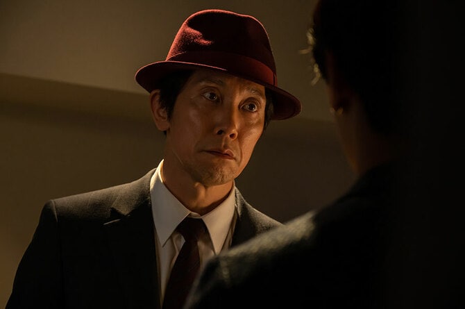 佐々木蔵之介さんが演じる鳥栖哲雄。©山川直輝・朝基まさし／講談社／ドラマ「マイホームヒーロー」製作委員会・MBS