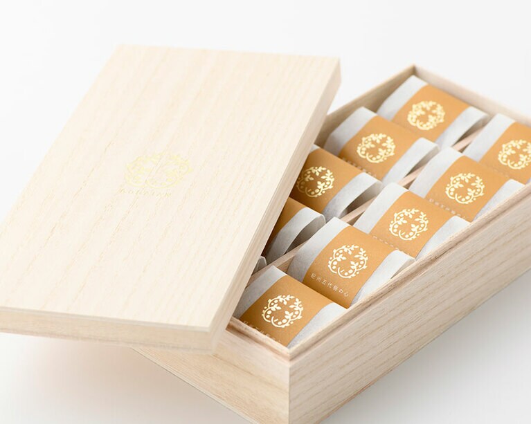 【和歌山県】紀州梅専門店 五代庵の「紀州五代梅の心」3,200円(10粒)。