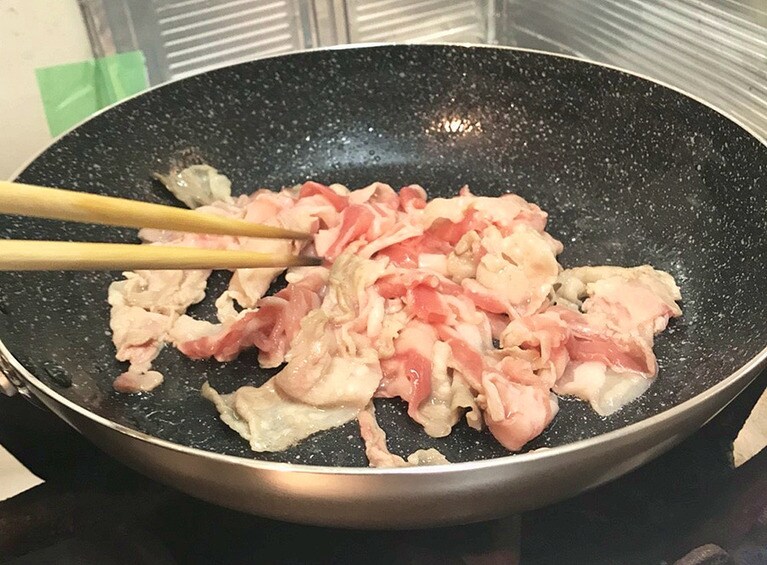 豚バラから出る油がおいしい！