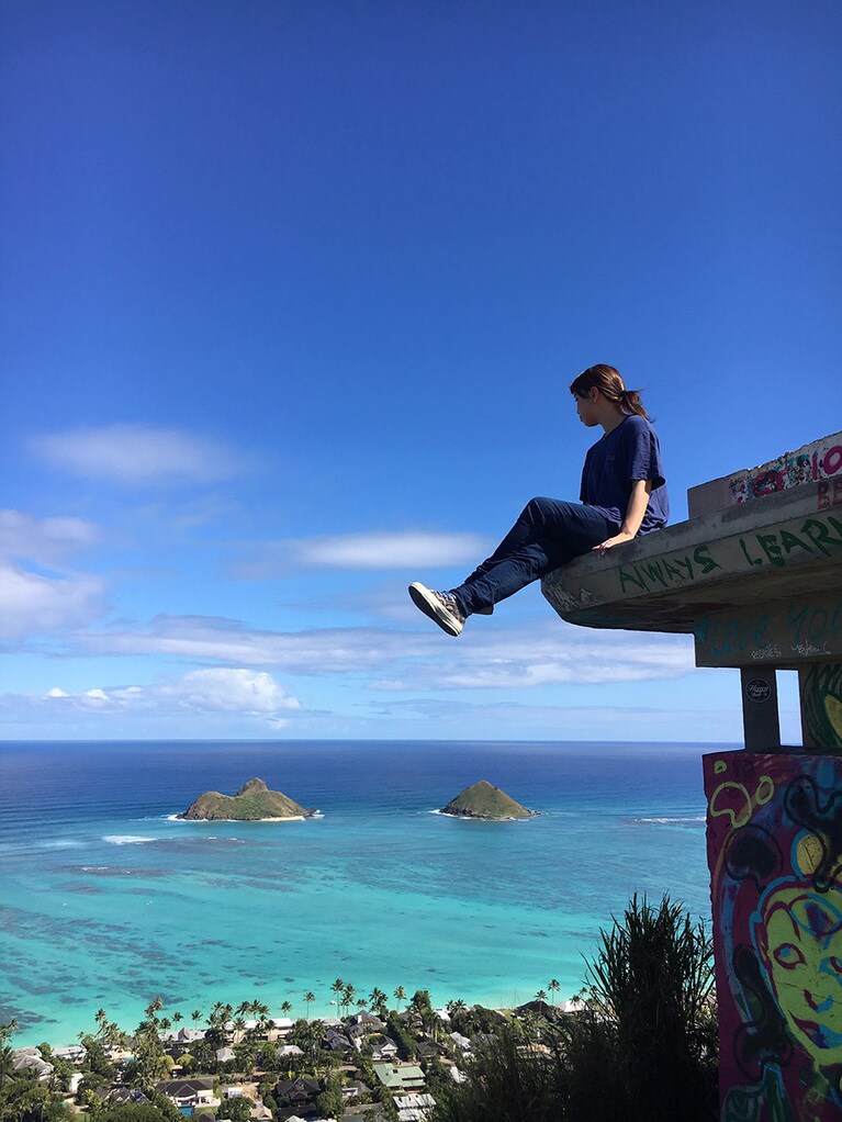 座って海バックは鉄板の構図。最高に気持ちいいひとときです！