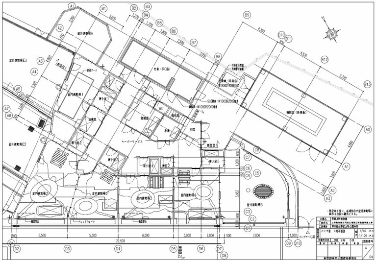 「パンダ舎 1階平面図」。観覧者からは見えない「寝小屋」「調理室」などの位置も記載されている。（東京都「上野動物園正門前広場周辺再整備準備工事」図面より）