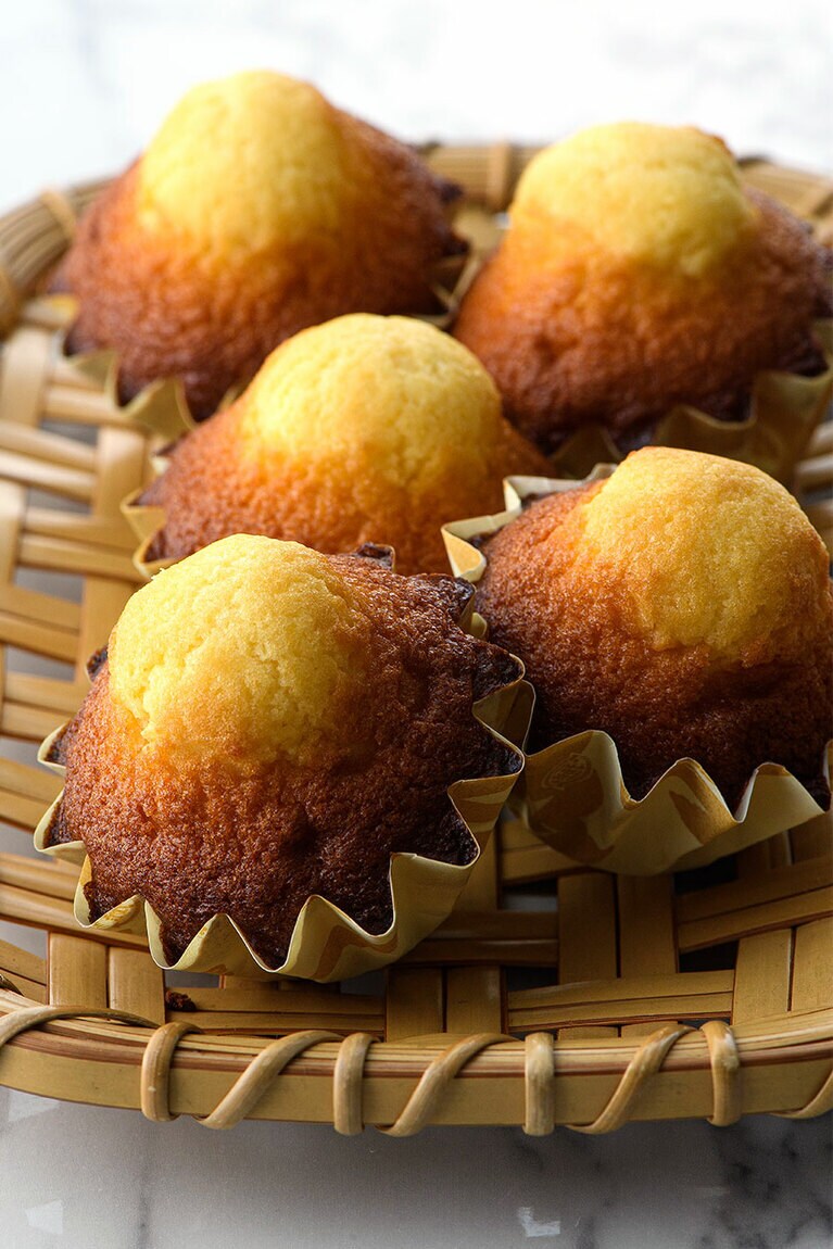 マドレーヌ 9個入り 1,750円／BASEL