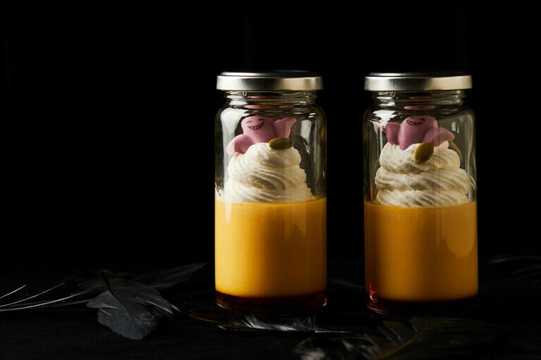 パンプキン プリン 各734円。