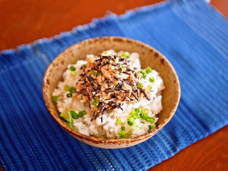 ひじきマヨ丼。