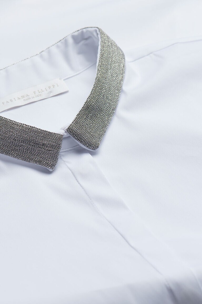 オーガニックコットンブラウス 80,000円。