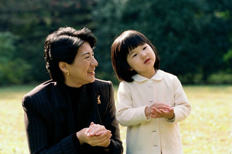 2004年11月、愛子さまお誕生日に際してのご近影　宮内庁提供