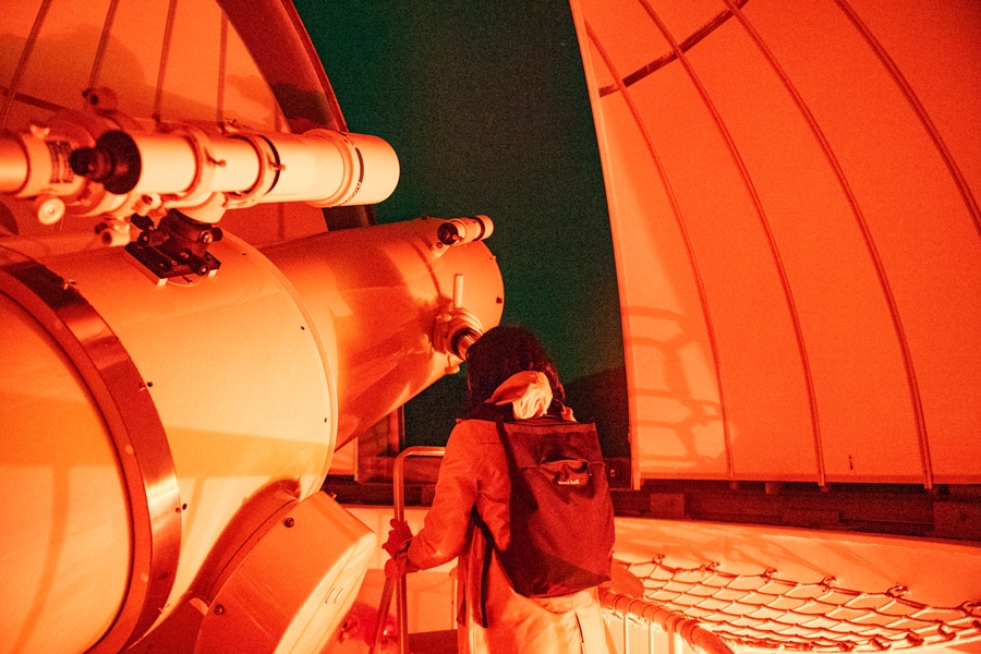 土星の環や、木星の縞、月齢によっては月のクレーターまでくっきり、はっきり。