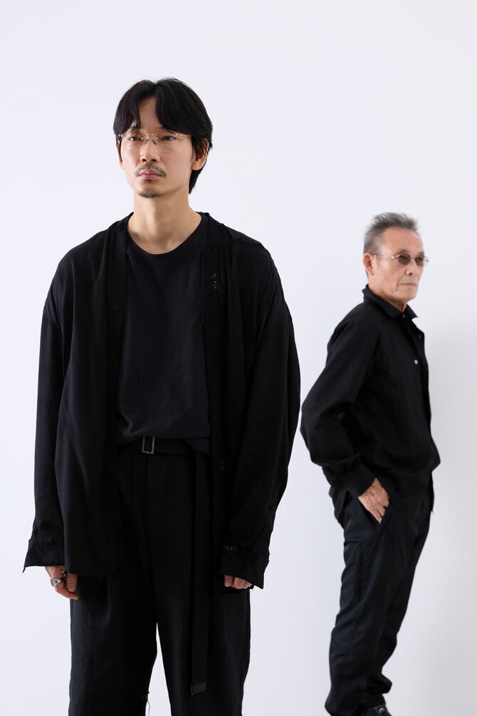 3ページ目)俳優・綾野 剛と写真家・操上和美 「生きていく指針が詰まっ