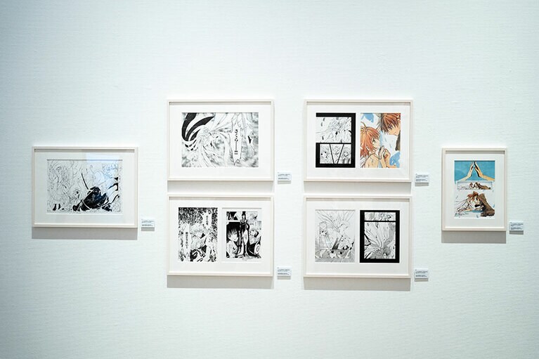 「CLAMP展」国立新美術館　2024年　展示風景。©CLAMP・ShigatsuTsuitachi CO.,LTD. ©C,ST/CEP