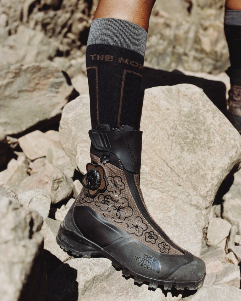 ザ・ノース・フェイスとセシリー バンセンのコラボコレクション第二弾ビジュアルより。