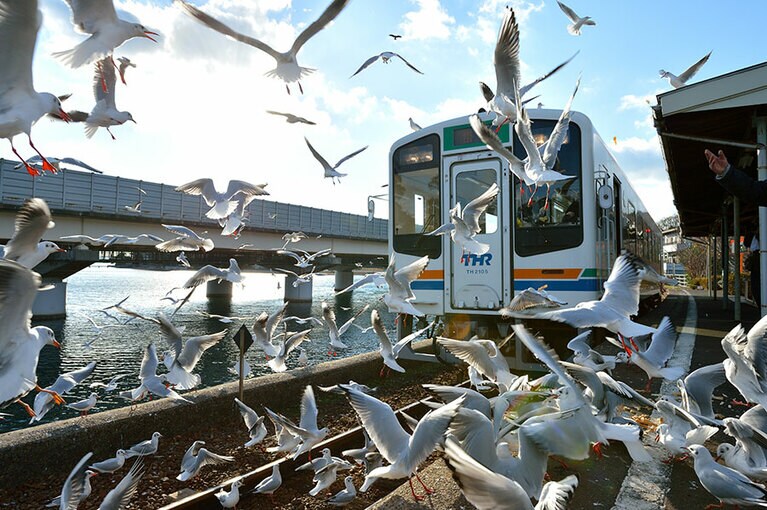 【静岡県】天竜浜名湖鉄道 浜名湖佐久米駅。