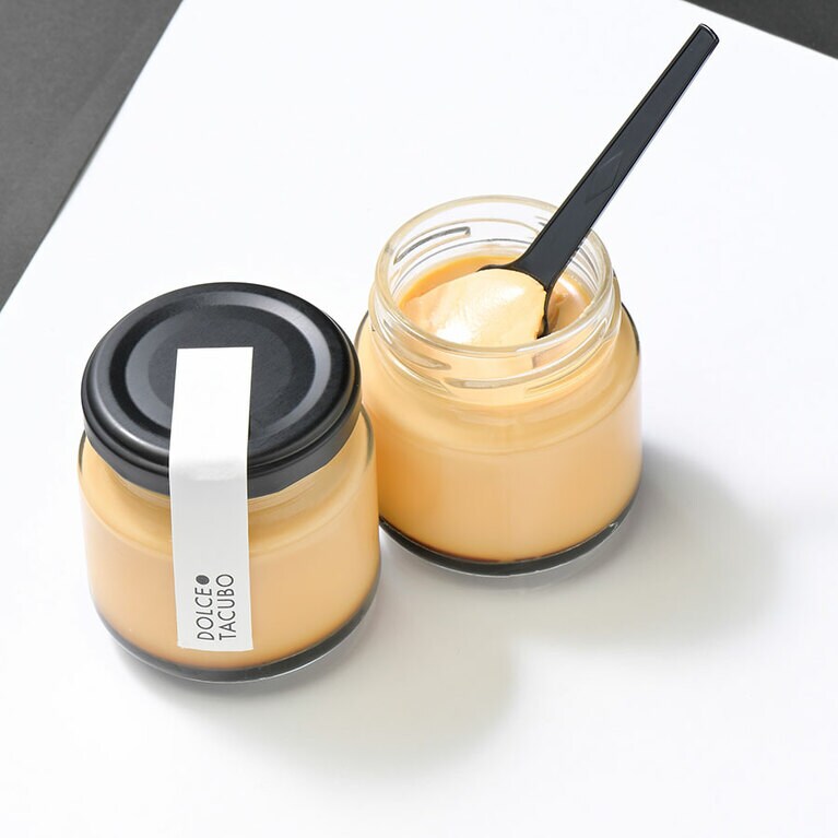 王道を塗り替える濃厚プリン 700円／ドルチェ タクボ
